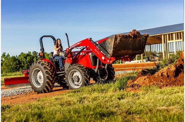 Image of Massey Ferguson 2604H equipment image 1
