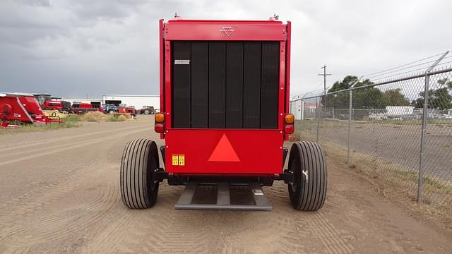 Image of Massey Ferguson 1745 equipment image 2