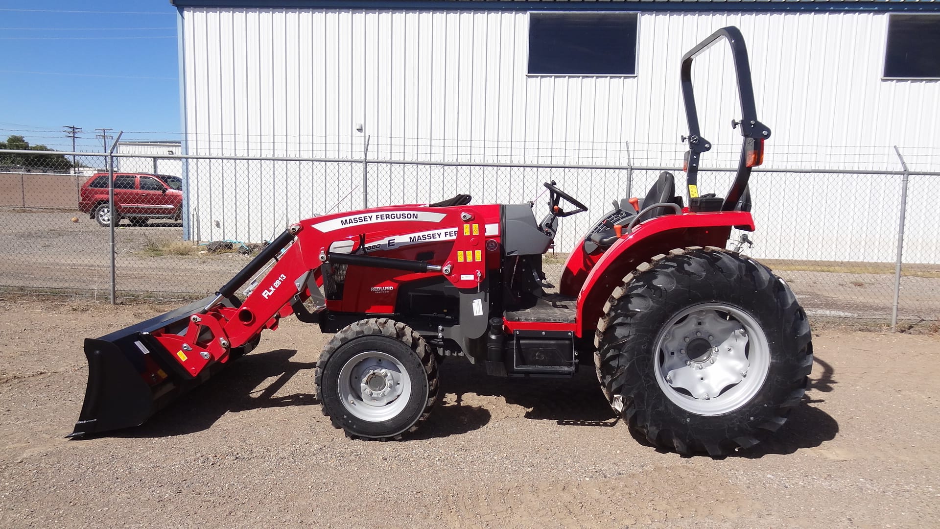2023 Massey Ferguson 2860E Equipment Image0