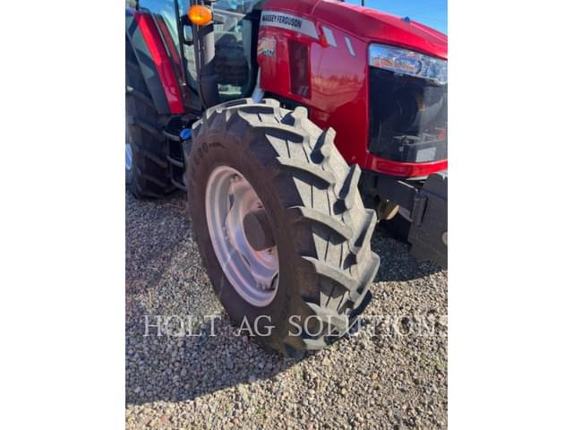 Image of Massey Ferguson 6713 equipment image 4