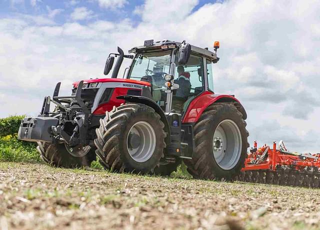 Image of Massey Ferguson 6S.155 equipment image 1