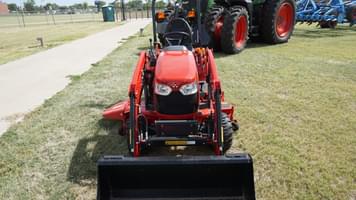 Main image Massey Ferguson GC1723E