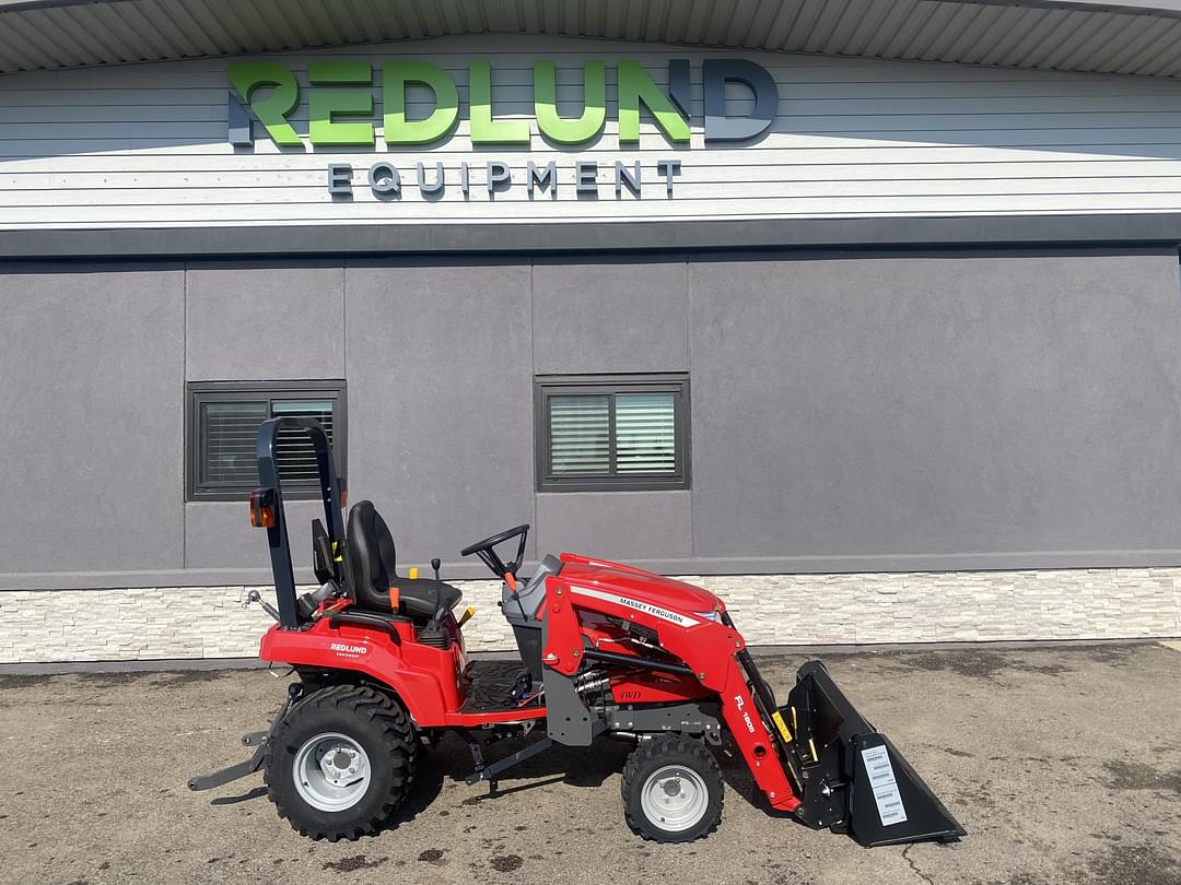 Image of Massey Ferguson GC1723E Image 0