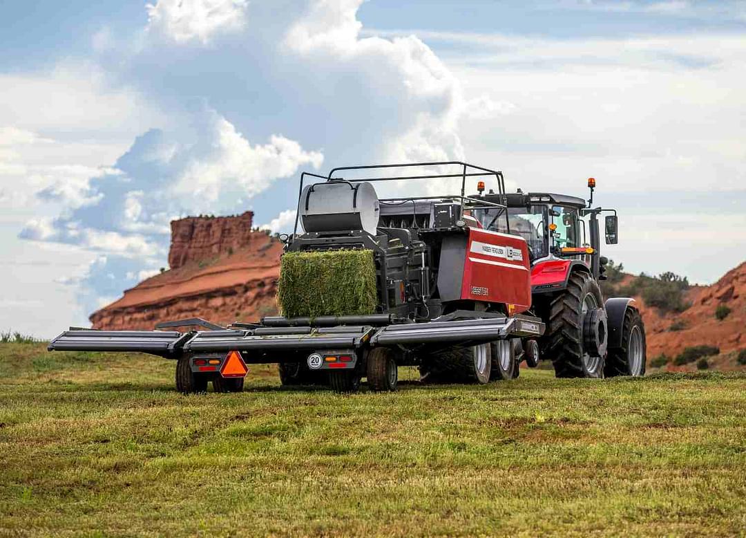 Image of Massey Ferguson LB2234XD Primary image