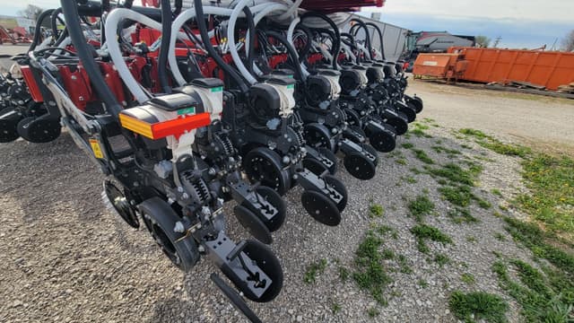 Image of Massey Ferguson MFVN23-15 equipment image 3