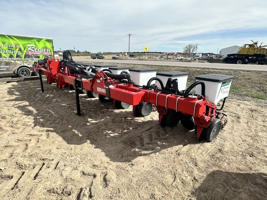 2022 Massey Ferguson VE S16 Equipment Image0