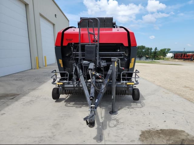 Image of Massey Ferguson RB4180V equipment image 1