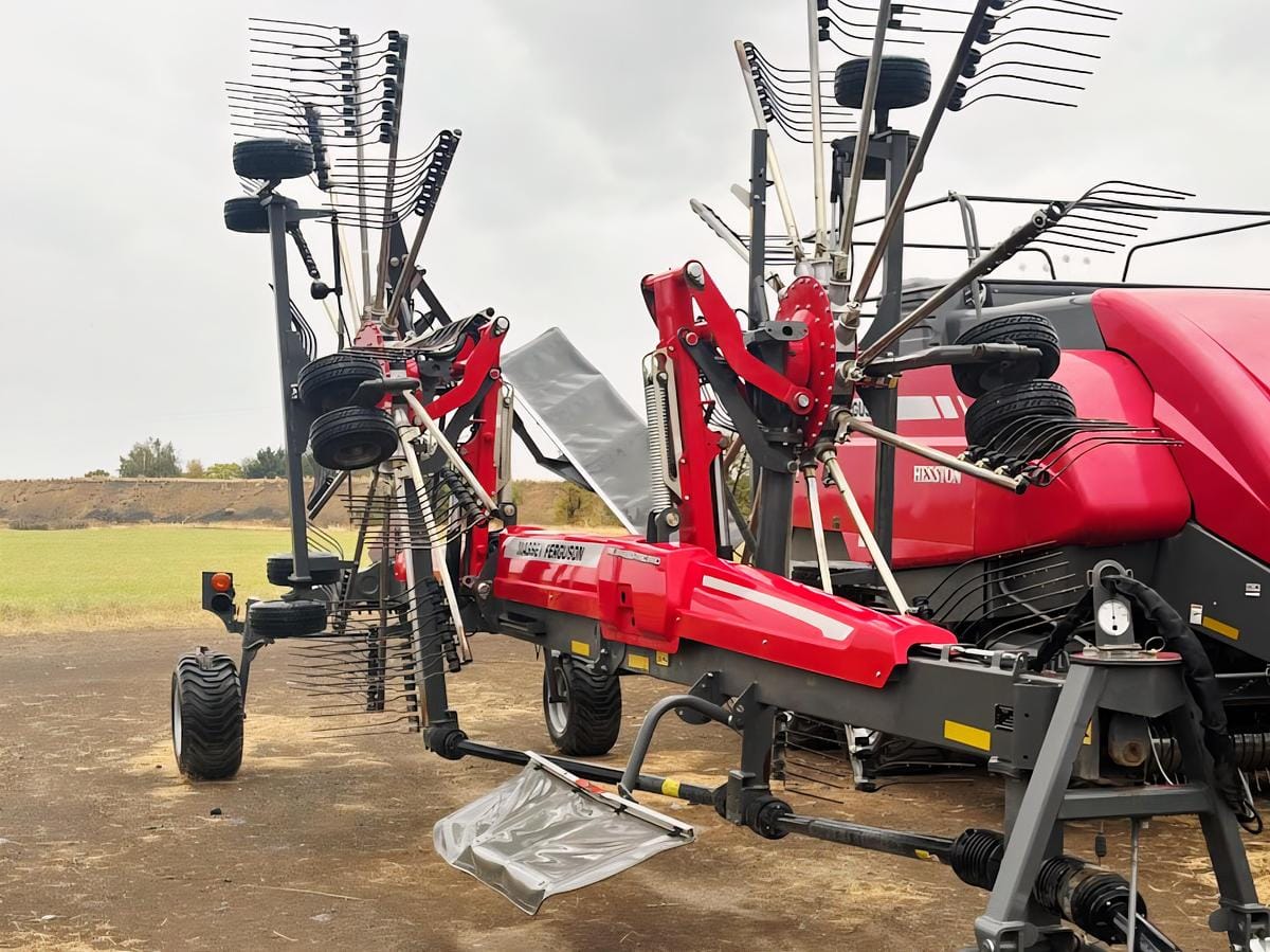 2023 Massey Ferguson RK842SDTRC-PRO Equipment Image0