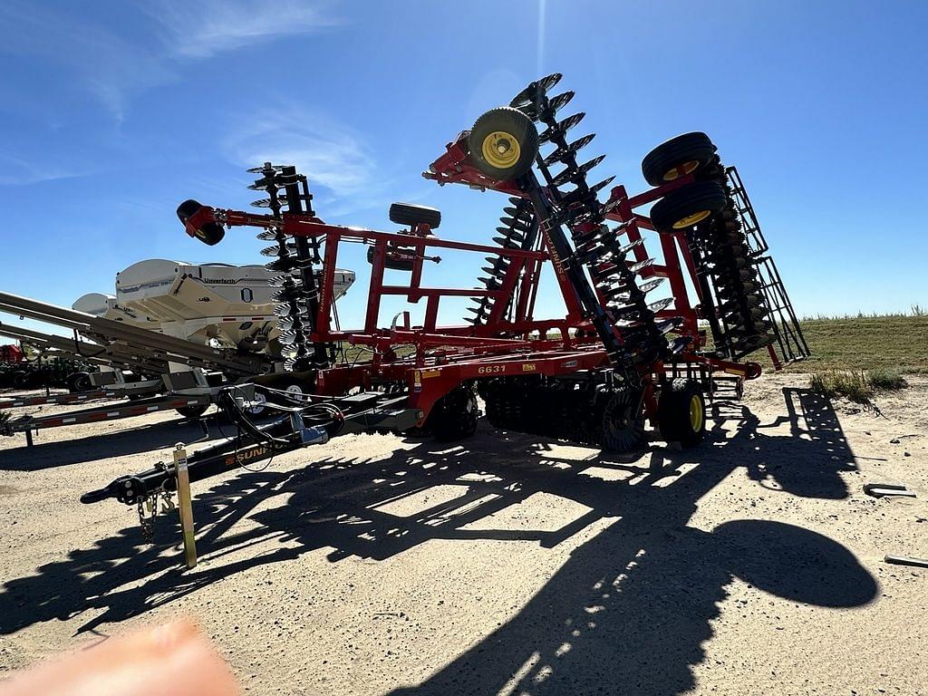 Image of Massey Ferguson SF6631 Primary image