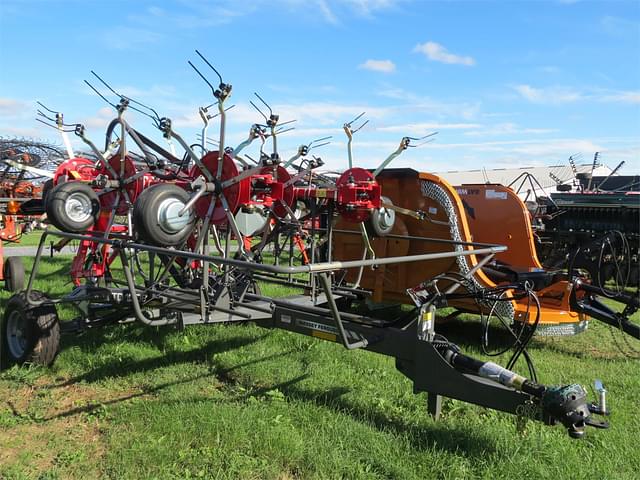 Image of Massey Ferguson TD1008 TRC equipment image 1