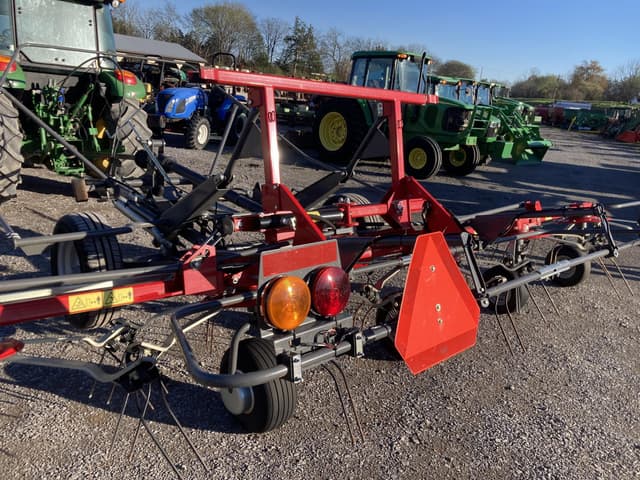 Image of Massey Ferguson TD776TRC equipment image 2