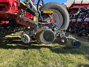 Main image Massey Ferguson VF2430 1