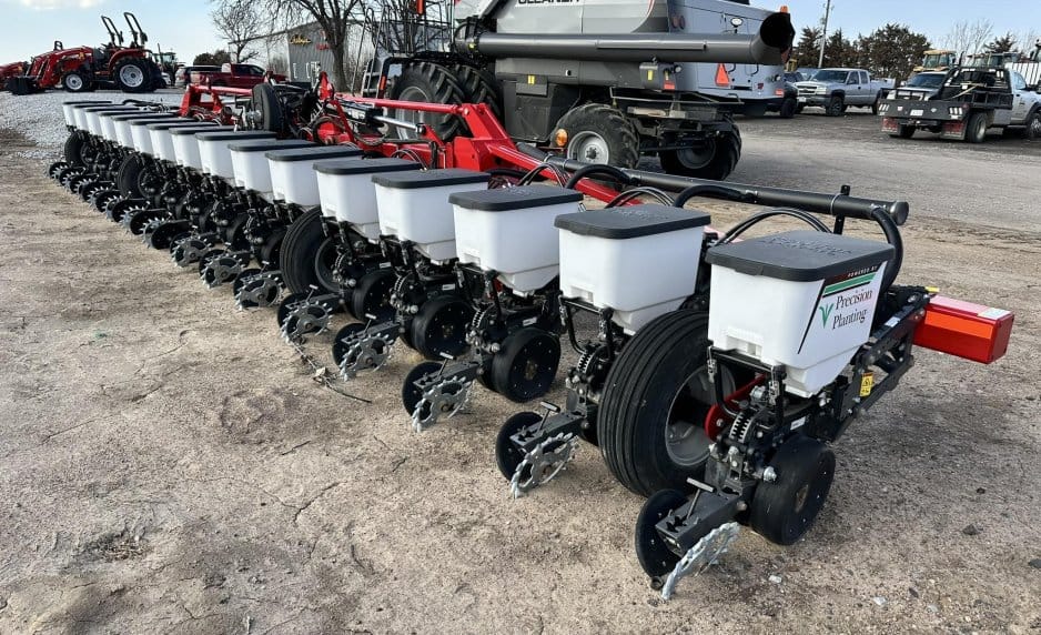 2023 Massey Ferguson VS1630 Equipment Image0