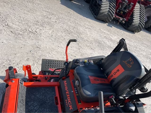 Image of Bad Boy Maverick equipment image 1
