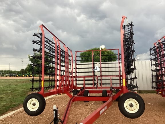 2023 McFarlane HDL-1150 Equipment Image0