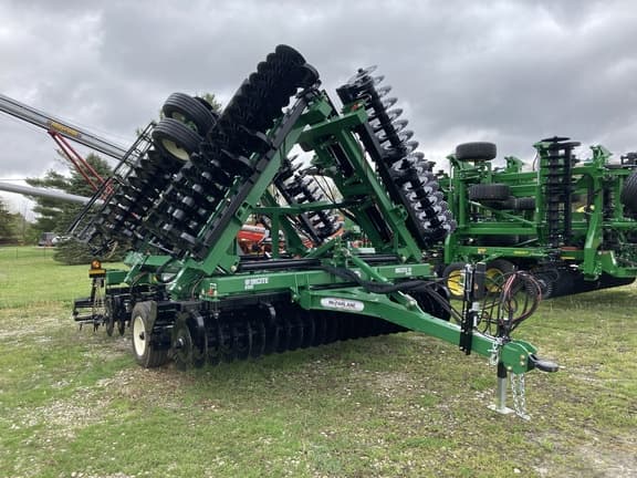 Image of McFarlane 5132 Incite equipment image 2