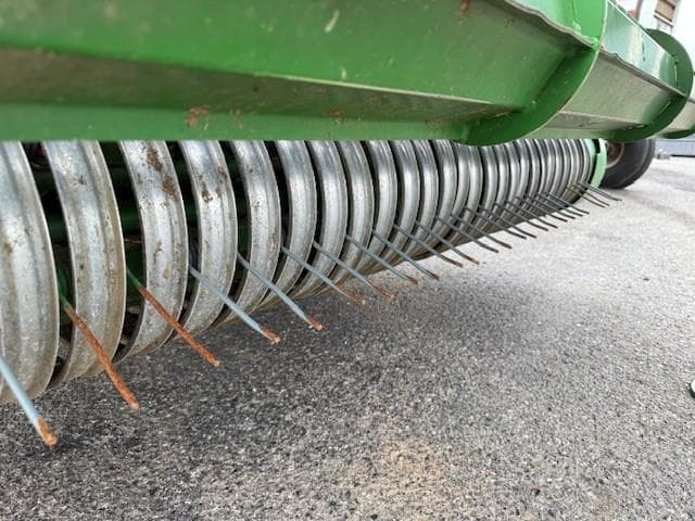 Image of McHale V8 950 equipment image 2