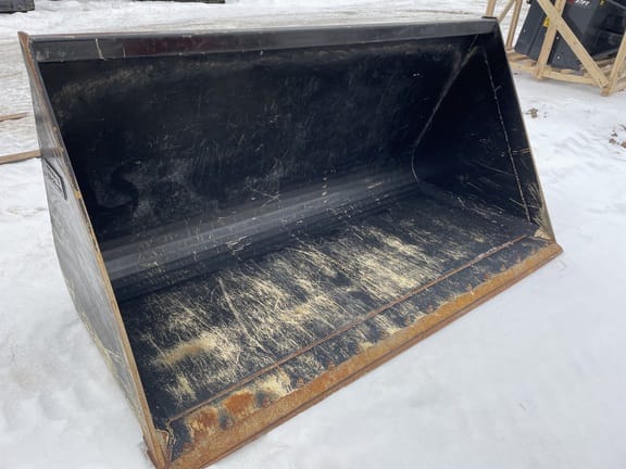 2023 Fritsch Eq Corp Telehandler Bucket Equipment Image0