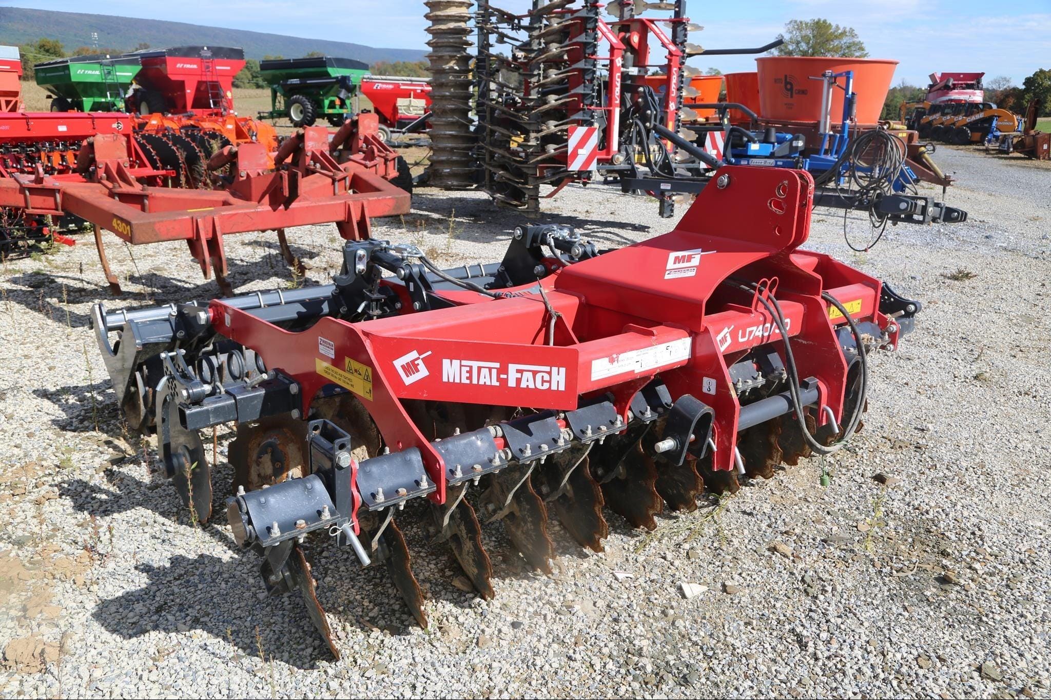 2023 Metal-Fach U740 Equipment Image0