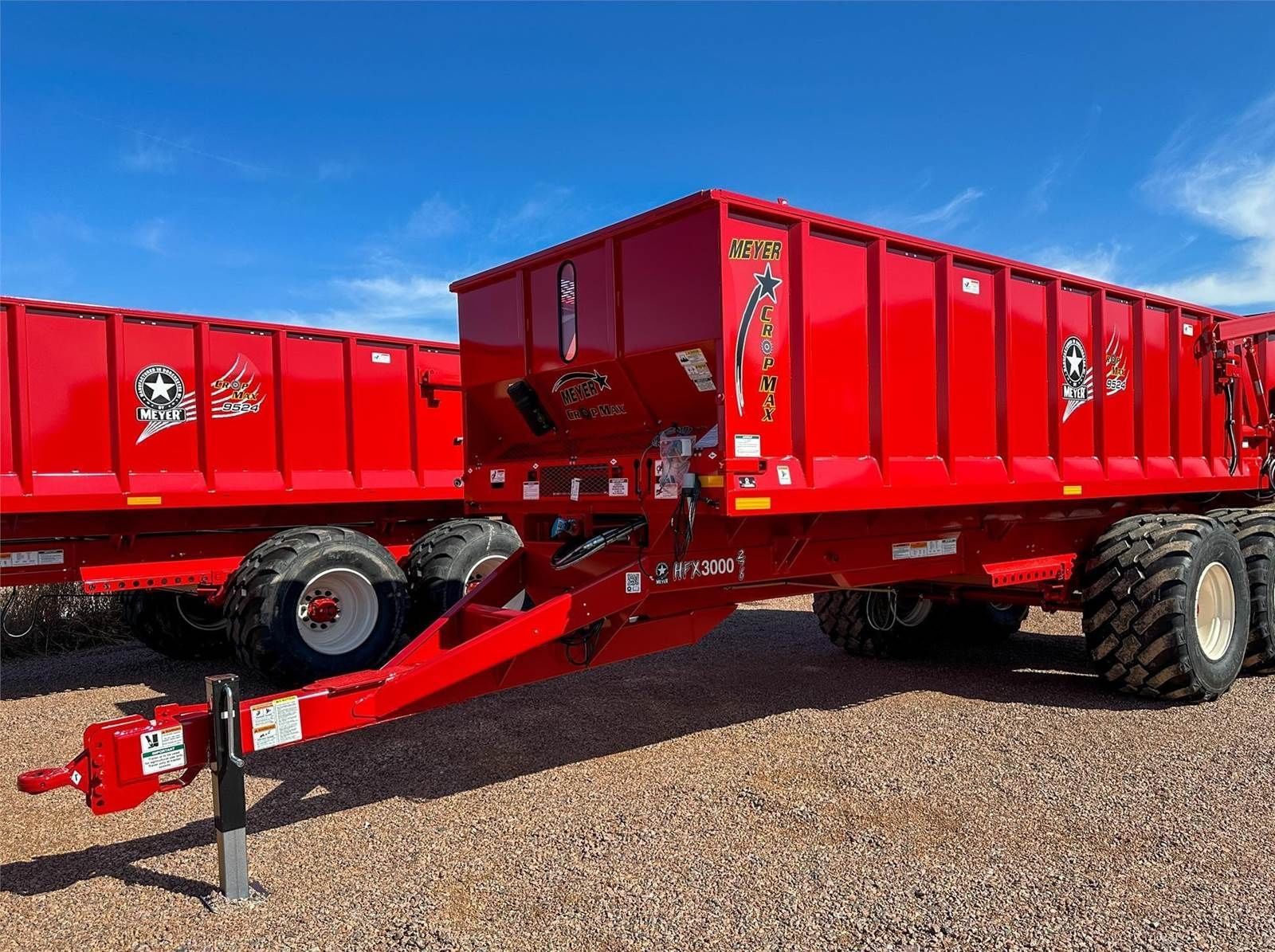 2024 Meyer 9524 Equipment Image0