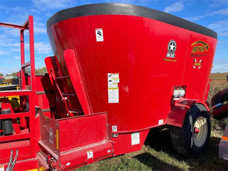 2023 Meyer F470 Hay and Forage Grinders/Mixers for Sale Tractor Zoom