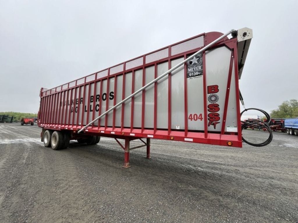 2023 Meyer 9136RT Equipment Image0