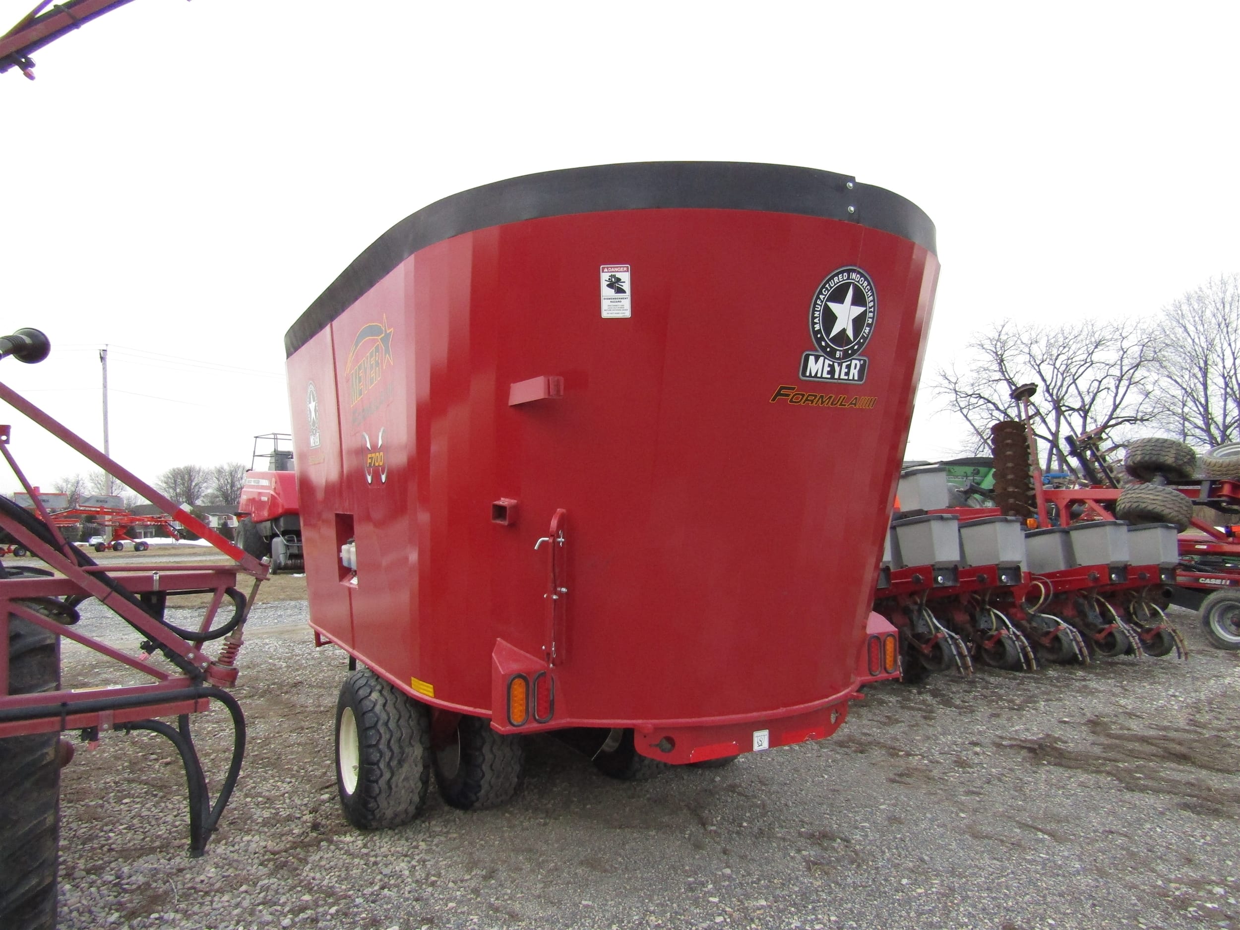 2023 Meyer F700 Equipment Image0
