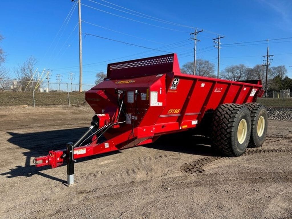 2024 Meyer SXI865T Equipment Image0