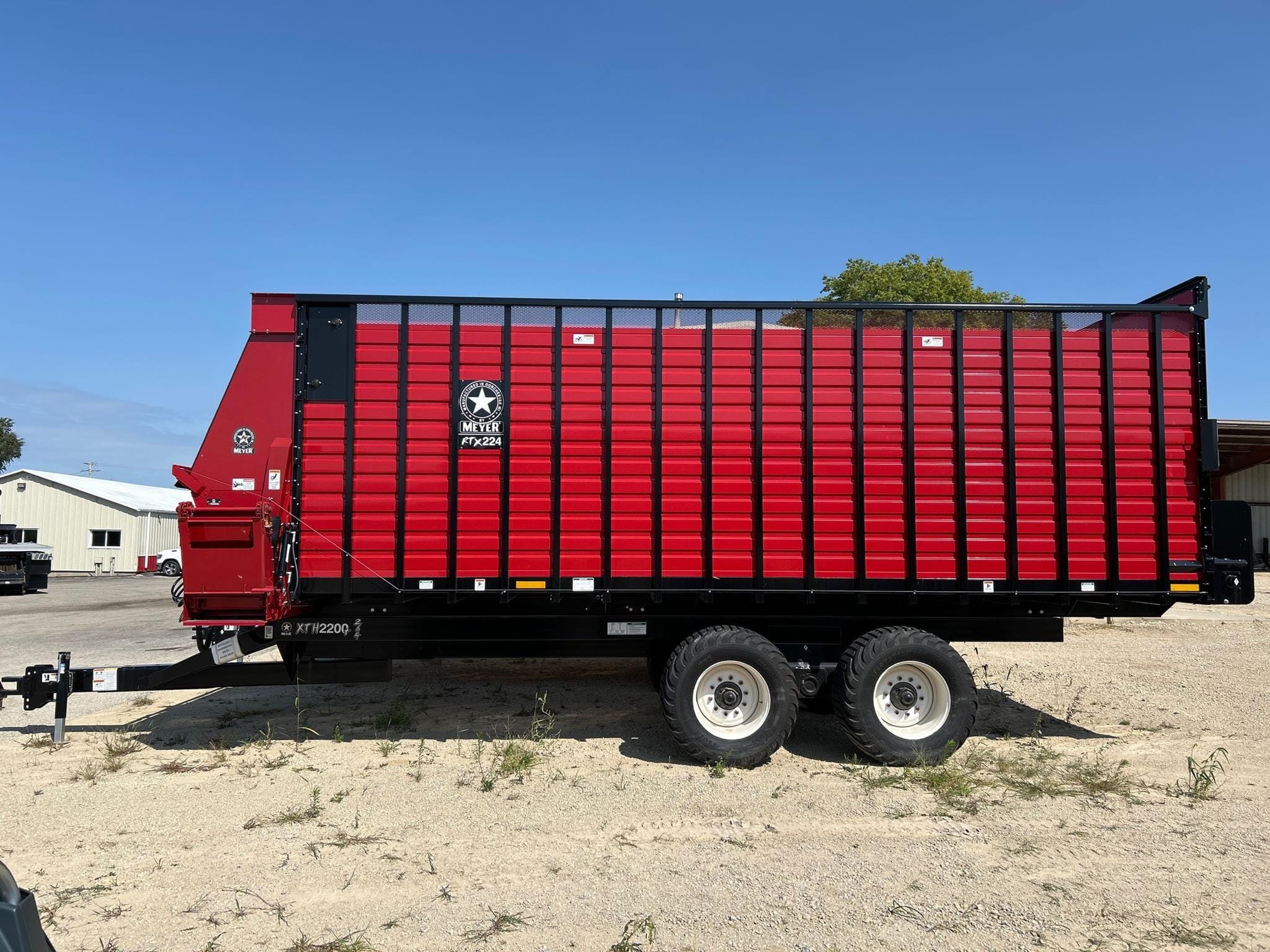 2023 Meyer RTX224 Equipment Image0