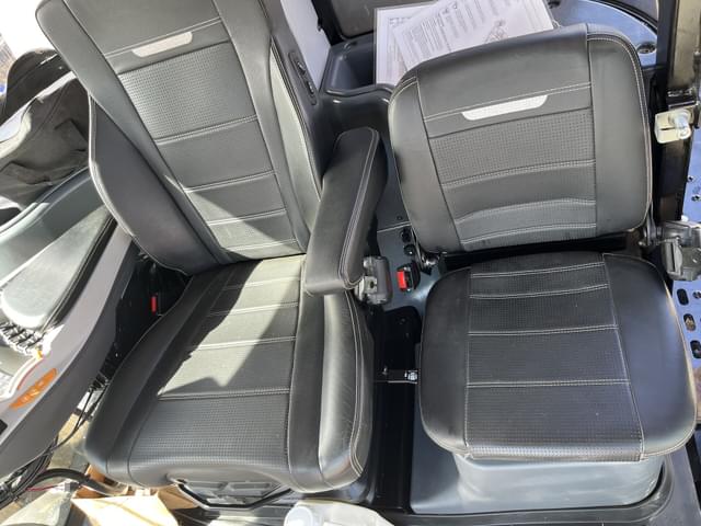 Image of Miller Nitro 7310 equipment image 3