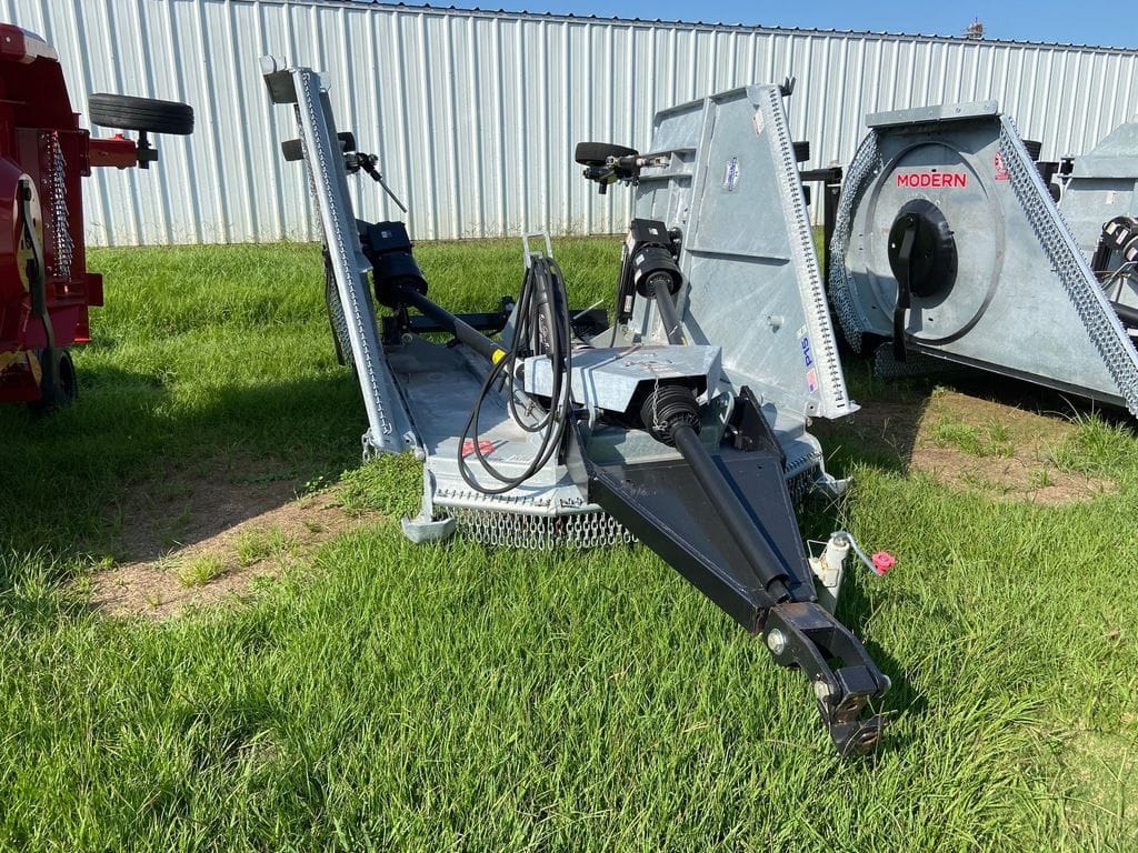 2024 Modern AG Products Predator Equipment Image0