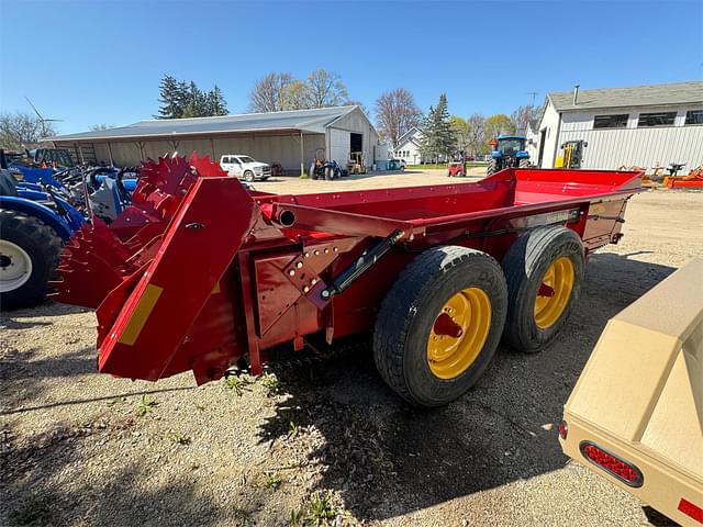 Image of New Holland 185 equipment image 3