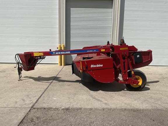 Image of New Holland 210 equipment image 1