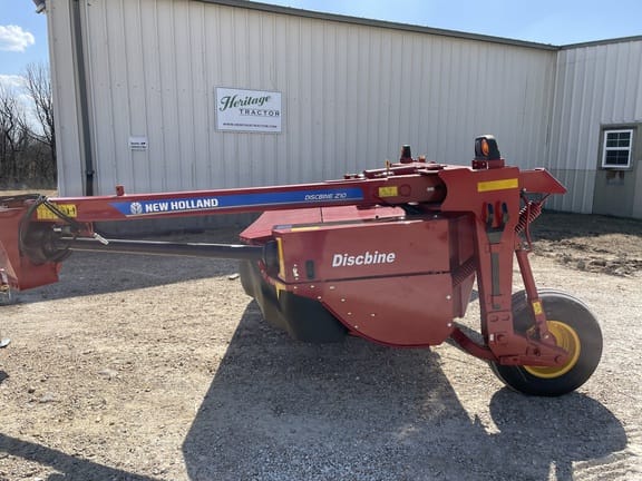 2023 New Holland 210 Equipment Image0