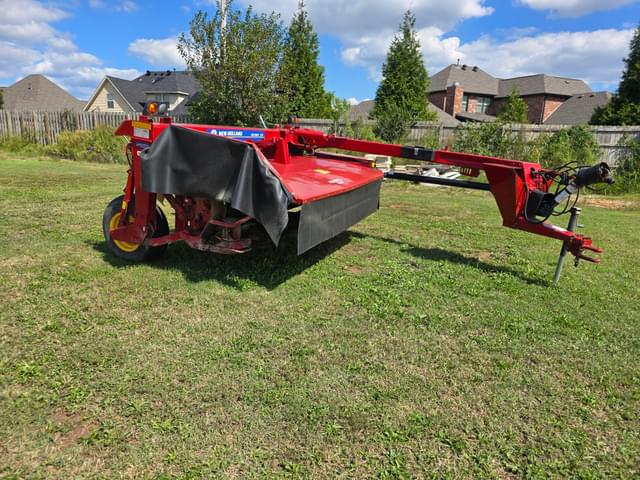 Image of New Holland 210 equipment image 3