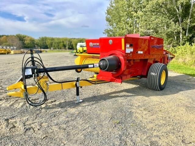 Image of New Holland 265 equipment image 1