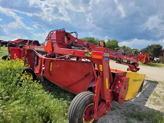 Image of New Holland 313 Plus equipment image 4