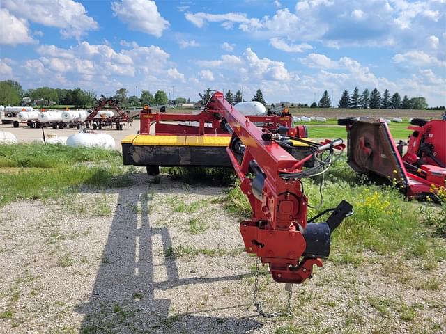 Image of New Holland 313 Plus equipment image 2