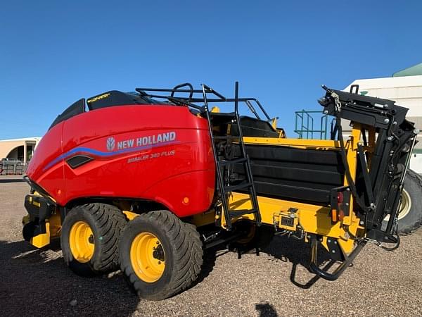 Image of New Holland Big Baler 340 Plus equipment image 3