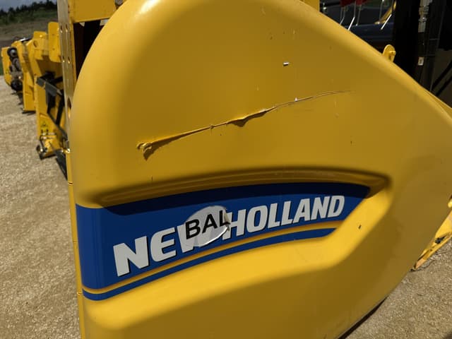 Image of New Holland 760CG-30 equipment image 4