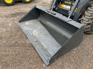 2023 New Holland 78" Low Profile Bucket Image