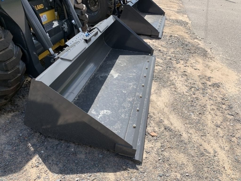 Main image New Holland 78" Low Profile Bucket