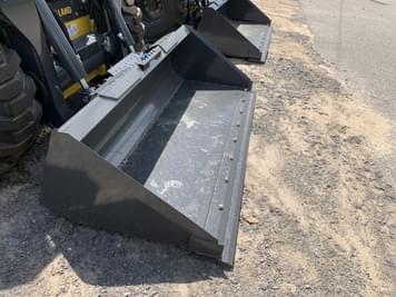 Main image New Holland 78" Low Profile Bucket