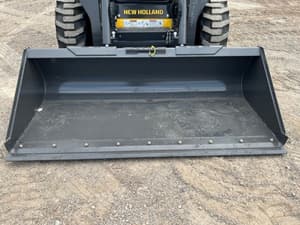 2023 New Holland 78" Low Profile Bucket Image