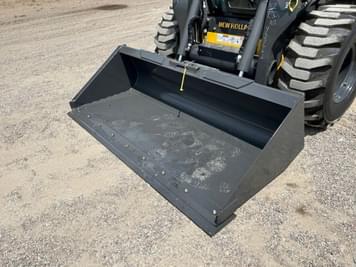Main image New Holland 78" Low Profile Bucket