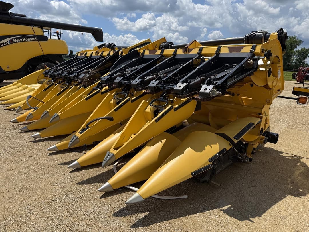 Image of New Holland 980CF Primary image