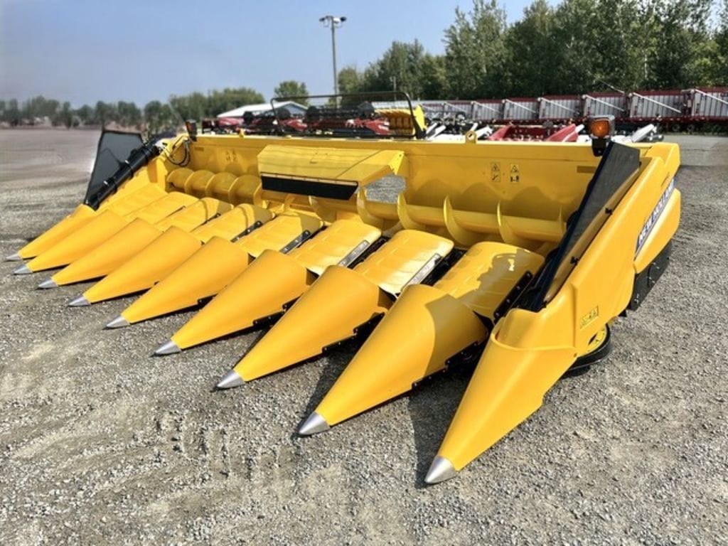 2023 New Holland 980CR Equipment Image0