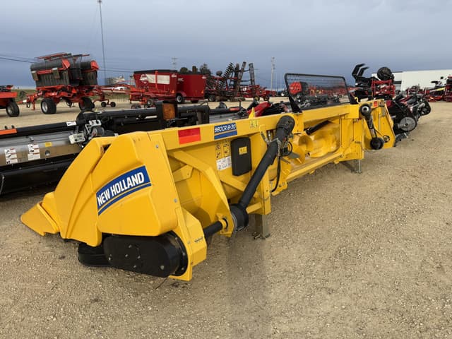 Image of New Holland 980CR equipment image 3