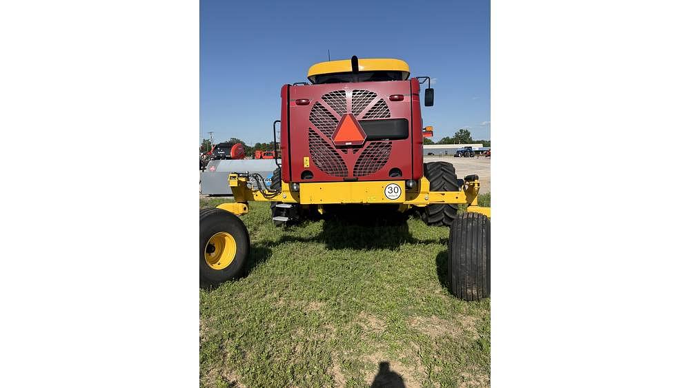 Image of New Holland Speedrower 260 Image 1