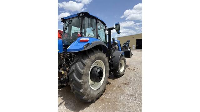 Image of New Holland T5.120 equipment image 2
